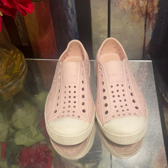 Girls NATIVE SHOES